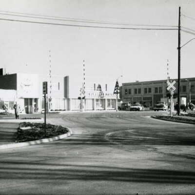 Railroad Crossing at Addison and Cottage Hill Avenues