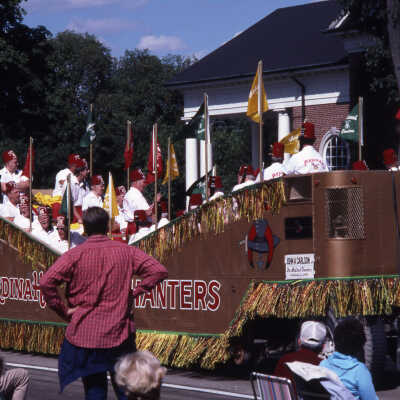 Elmhurst Sesquicentennial parade, 1986