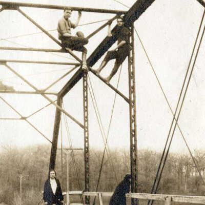 Group of Youths at North Avenue Bridge