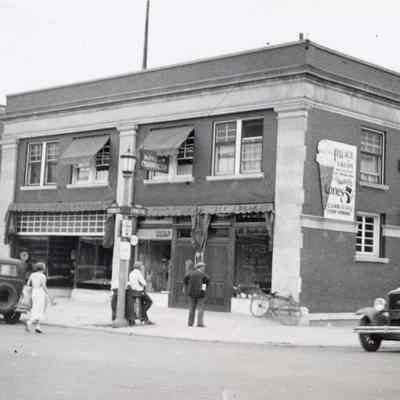 Palace of Cream at 101 N. York Street