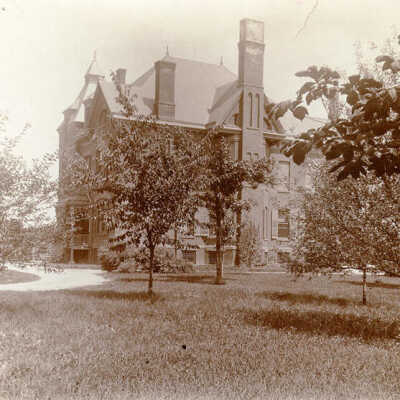 House at 203 S. York Street