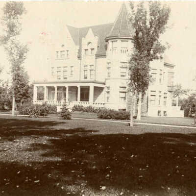 House at 333 Cottage Hill Avenue