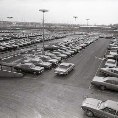 Elmhurst Chrysler Lot