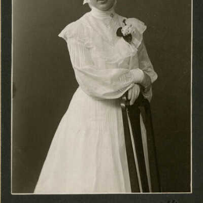 Amanda Keiler, graduation portrait