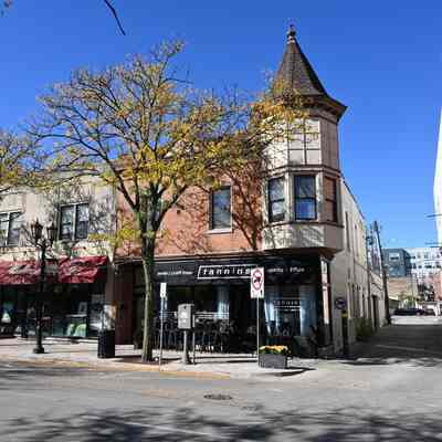 Building at 112 N. York Street