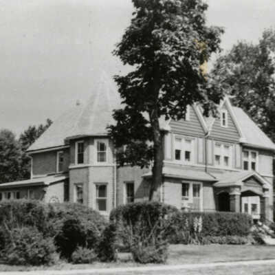 House at 490 S. York Street