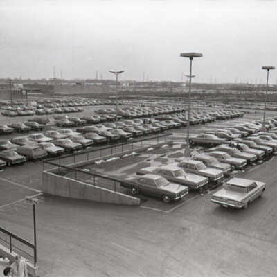 Elmhurst Chrysler Lot