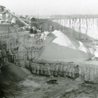 Elmhurst-Chicago Stone Company Quarry