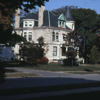 Elmhurst Historical Museum