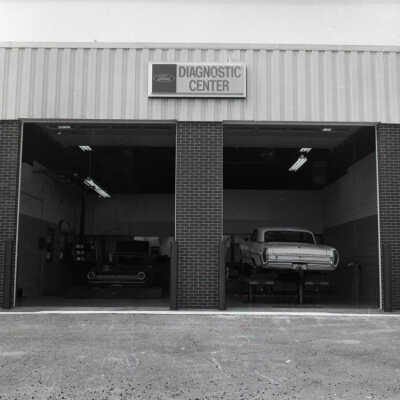 Elmhurst Motors Ford Dealership