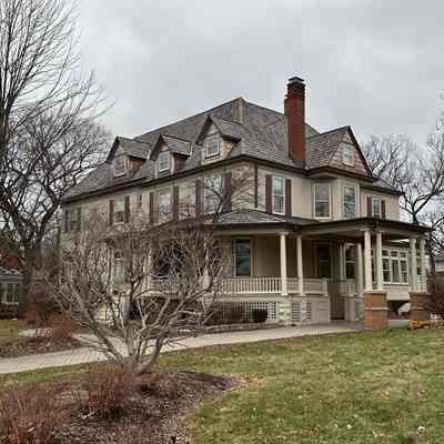 House at 239 Claremont Street