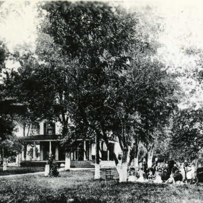 House at 101 N. York Street
