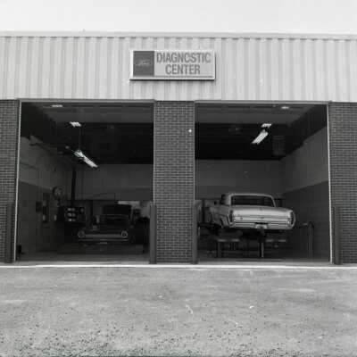 Elmhurst Motors Ford Dealership