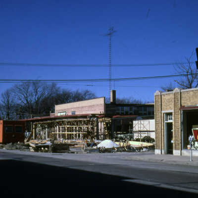Elmhurst National Bank, Drive-in Facility construction