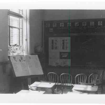 Washington School, classroom
