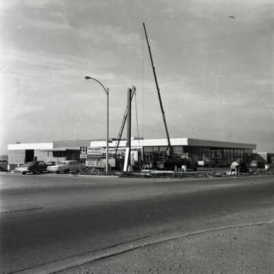 Elmhurst Motors Ford Dealership