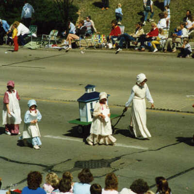 Elmhurst Sesquicentennial parade, 1986