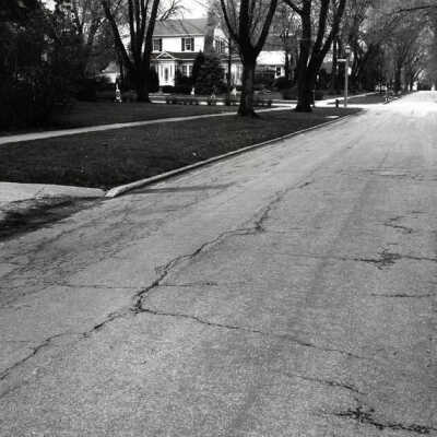 Maple Avenue, looking north to Grantley Avenue