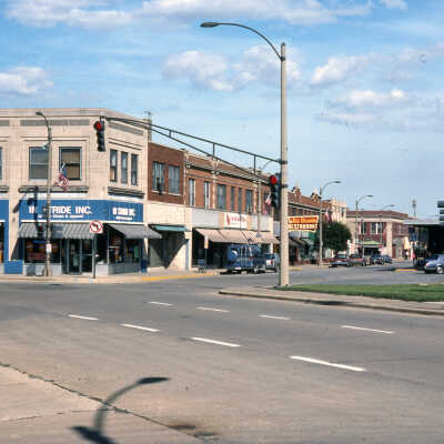 Chicago & North Western Railroad crossing at Addison Avenue