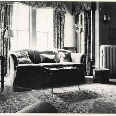 House at 413 S. York Street, Hill Cottage interior