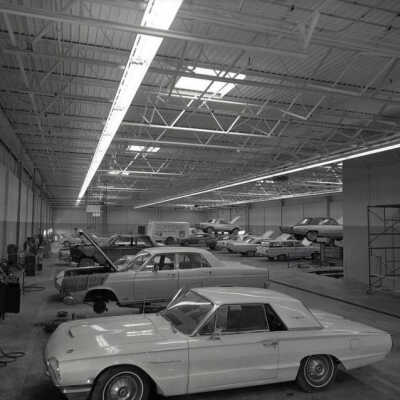 Elmhurst Motors Ford Dealership