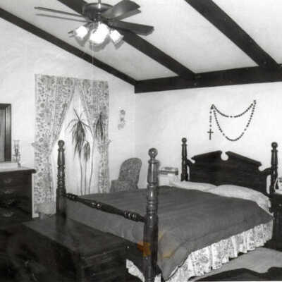 House at 255 W. St. Charles Road