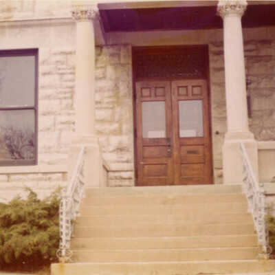 Glos Mansion at 104 S. Kenilworth