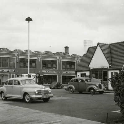 Davis Pure Oil Service Station at 171 N. York Street