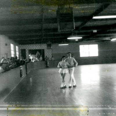 Skaters at the Elm Skating Club