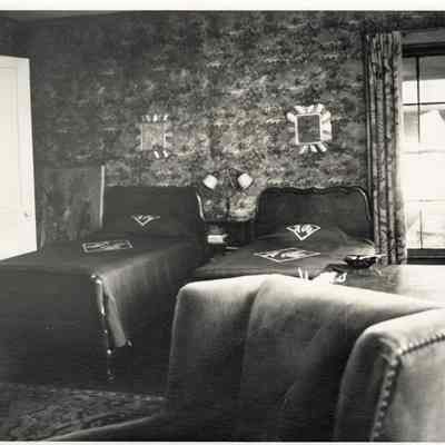 House at 413 S. York Street, Hill Cottage bedroom