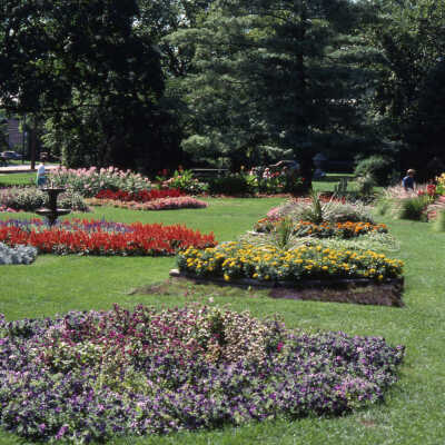 Wilder Park, formal gardens
