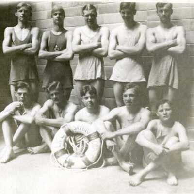 YCHS Swimming Team