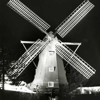 Mount Emblem Cemetery, windmill