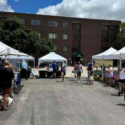 Elmhurst French Market