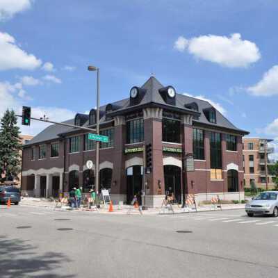 Lakeside Bank at 165 S. York Street