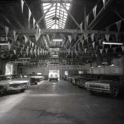 Les Bierk Cadillac Car Dealership