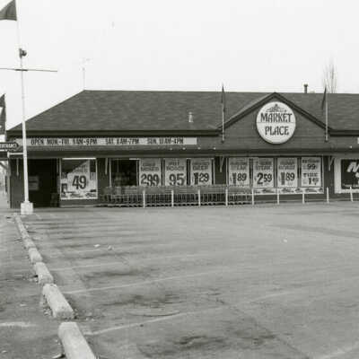Market Place Grocery Store at 178 N. Addison Avenue