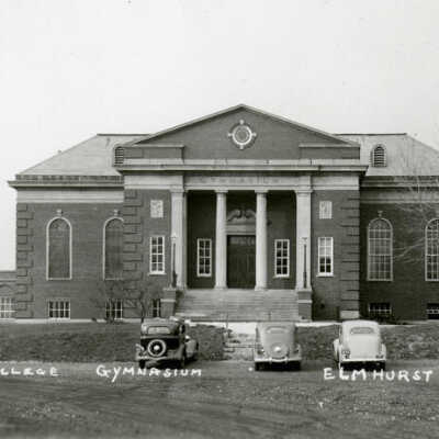 Elmhurst College, Gymnasium