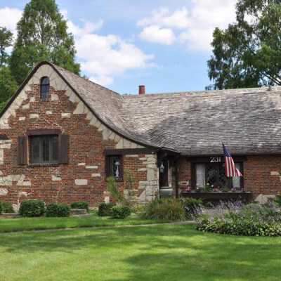 House at 231 Arlington Avenue
