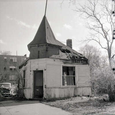 Elmhurst Old Paint Shop