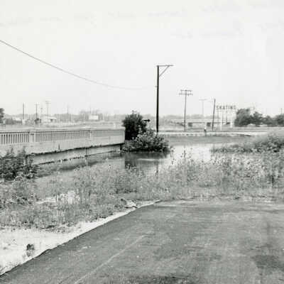 Flood 1972, Salt Creek flooding near Spring & Butterfield Roads