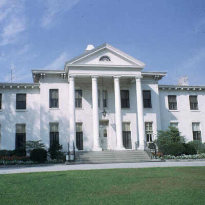 Elmhurst Public Library