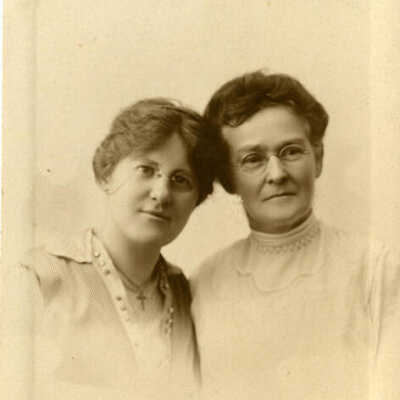Fredericke Irion & Paula Irion Crusius