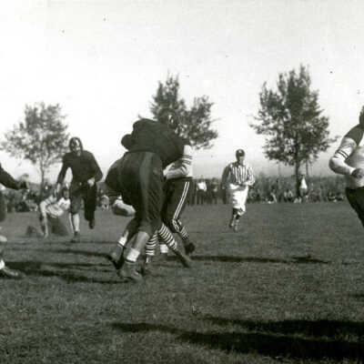 Elmhurst Travelers Football Team & opponents
