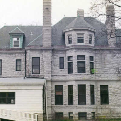 Glos Mansion at 104 S. Kenilworth--detail