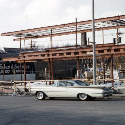 Elmhurst Federal Savings and Loan, Copnstruction