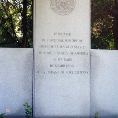 Elm Lawn Cemetery