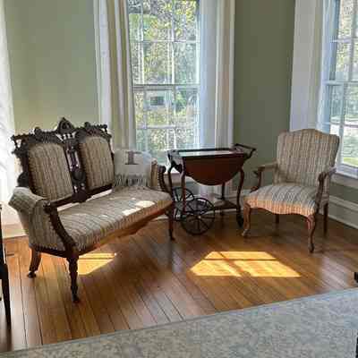 House at 413 S. York Street, Hill Cottage interior
