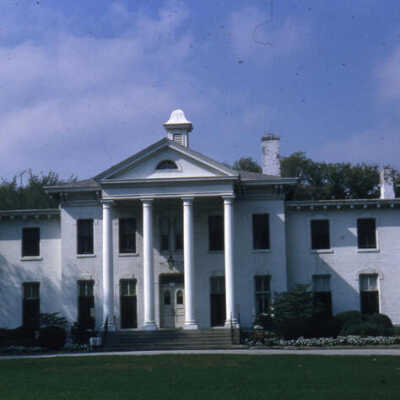 Elmhurst Public Library