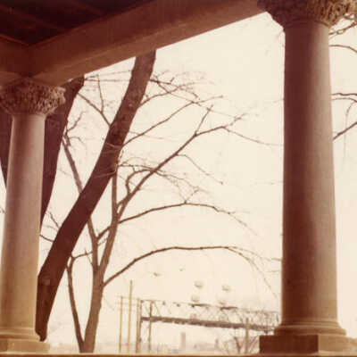 Glos Mansion at 104 S. Kenilworth--detail